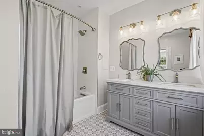 203 E 39th Street, Baltimore, MD 21218 - Photo 28