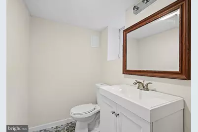 203 E 39th Street, Baltimore, MD 21218 - Photo 44