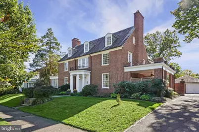 203 E 39th Street, Baltimore, MD 21218 - Photo 2