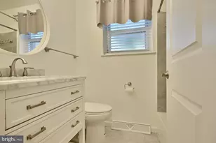 4410 Falls Bridge Dr, Baltimore, MD 21211 - Photo 14