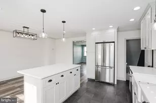 1525 Kennewick Rd, Baltimore, MD 21218 - Photo 16