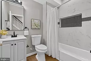 946 W Franklin St, Baltimore, MD 21223 - Photo 18