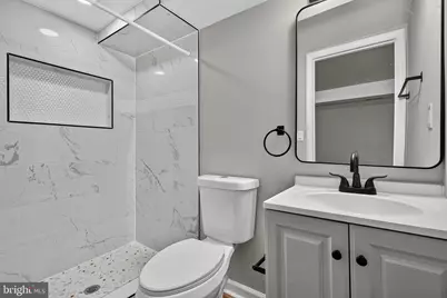 946 W Franklin Street, Baltimore, MD 21223 - Photo 32