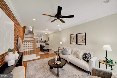 813 S Robinson Street, Baltimore, MD 21224 - Photo 1