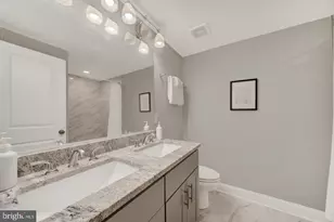 813 S Robinson St, Baltimore, MD 21224 - Photo 14