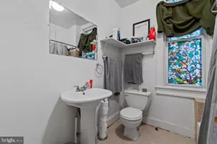 2841 N Calvert St, Baltimore, MD 21218 - Photo 28