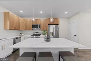 2013 Barclay St, Baltimore, MD 21218 - Photo 10