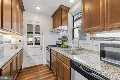 1318 W 37th Street W, Baltimore, MD 21211 - Photo 10