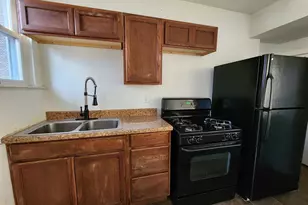 3208 Elmley Ave, Baltimore, MD 21213 - Photo 10
