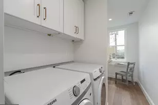 433 W 23rd St, Baltimore, MD 21211 - Photo 26