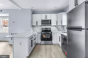 4024 Woodridge Rd, Baltimore, MD 21229 - Photo 4