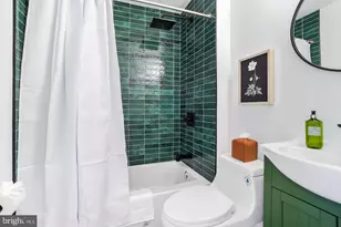 1237 Hull St, Baltimore, MD 21230 - Photo 16