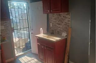 425 S Vincent St, Baltimore, MD 21223 - Photo 8