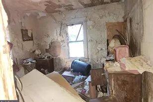 2403 Oswego Ave, Baltimore, MD 21215 - Photo 10