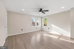 4048 Edgewood Rd, Baltimore, MD 21215 - Photo 16