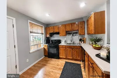 517 W 28th Street, Baltimore, MD 21211 - Photo 24