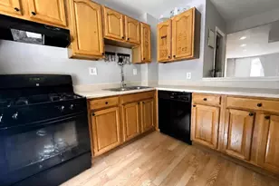 517 W 28th St, Baltimore, MD 21211 - Photo 8
