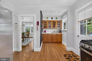 322 St Dunstans Rd, Baltimore, MD 21212 - Photo 14