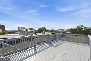 719 S Milton Ave, Baltimore, MD 21224 - Photo 32