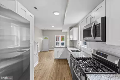 700 N Lakewood Avenue, Baltimore, MD 21205 - Photo 6