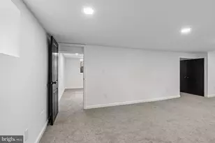 3700 Chatham Rd, Baltimore, MD 21215 - Photo 22