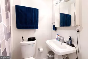 1025 S Bouldin St, Baltimore, MD 21224 - Photo 16
