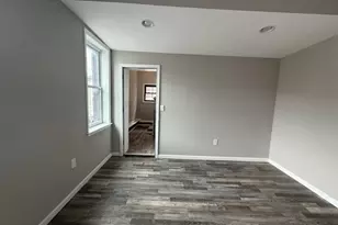 1001 S Carey St, Baltimore, MD 21223 - Photo 10