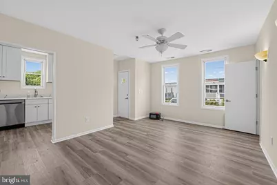 4801 Crowson Avenue, Baltimore, MD 21212 - Photo 12