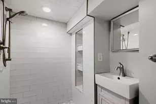 715 S Curley St, Baltimore, MD 21224 - Photo 24