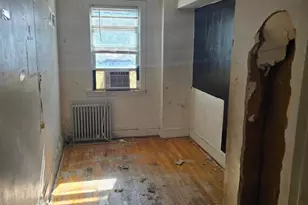 4045 Annellen Rd, Baltimore, MD 21215 - Photo 6