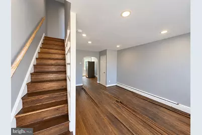 2857 Edgecombe Circle N, Baltimore, MD 21215 - Photo 2