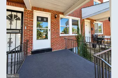 2857 Edgecombe Circle N, Baltimore, MD 21215 - Photo 8