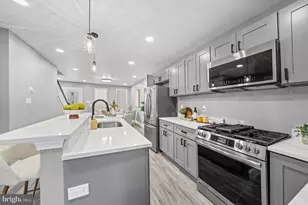 3709 Arcadia Ave, Baltimore, MD 21215 - Photo 8