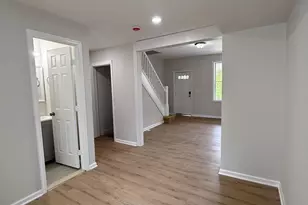 2810 E Chase St, Baltimore, MD 21213 - Photo 8