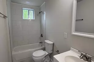 2810 E Chase St, Baltimore, MD 21213 - Photo 28