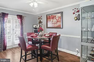 1109 Wildwood Pkwy, Baltimore, MD 21229 - Photo 8