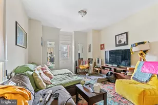 2704 N Calvert St, Baltimore, MD 21218 - Photo 4
