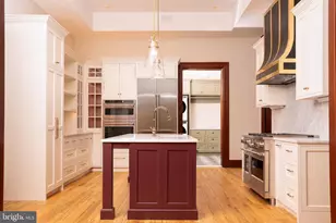 715 Washington Pl, Baltimore, MD 21201 - Photo 12