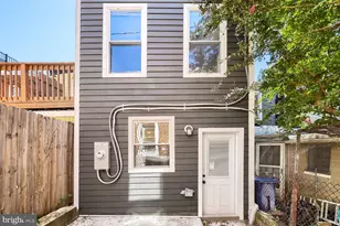 2204 Bank St, Baltimore, MD 21231 - Photo 26