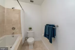 1919 E Pratt St, Baltimore, MD 21231 - Photo 18