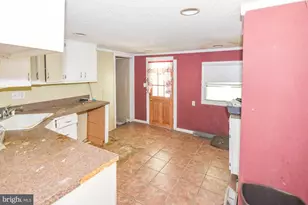 3612 Coolidge Ave, Baltimore, MD 21229 - Photo 8