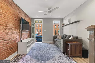 527 E Fort Avenue, Baltimore, MD 21230 - Photo 2