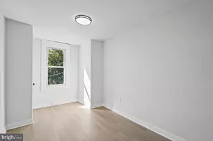825 E 34th St, Baltimore, MD 21218 - Photo 28