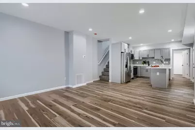 537 E Pontiac Avenue, Baltimore, MD 21225 - Photo 10