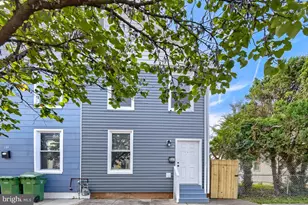 537 E Pontiac Ave, Baltimore, MD 21225 - Photo 2