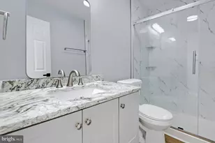 537 E Pontiac Ave, Baltimore, MD 21225 - Photo 18