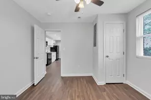 1100 Mt Holly St, Baltimore, MD 21229 - Photo 30