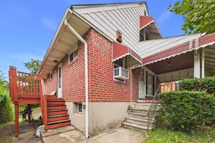 4579 Derby Manor Dr, Baltimore, MD 21215 - Photo 12