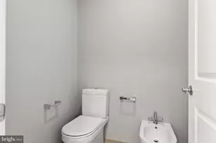 640 Ponte Villas S, Baltimore, MD 21230 - Photo 56