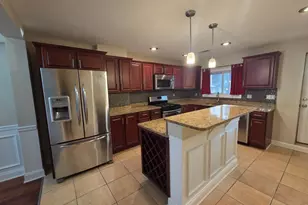 131 S East Ave, Baltimore, MD 21224 - Photo 4